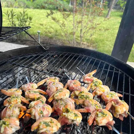 Garden 2 Bedroom With Pool Near To Sunny Aleksandrovo (Burgas)