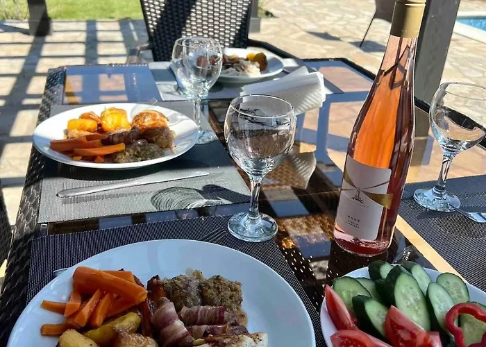 Garden 2 Bedroom With Pool Near To Sunny * Aleksandrovo (Burgas)