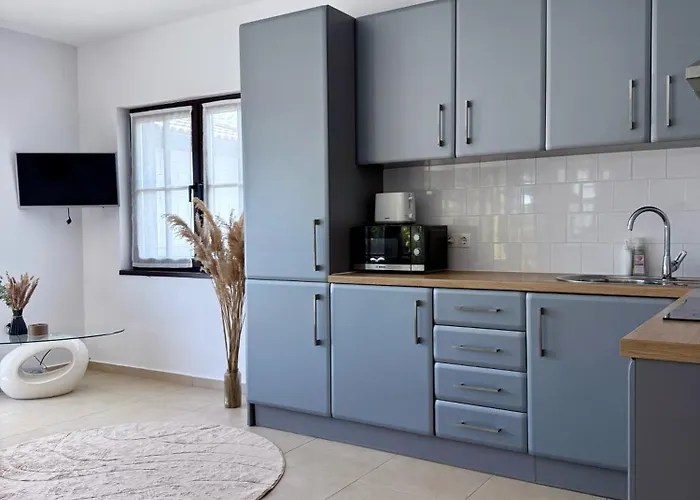 Vila Garden 2 Bedroom With Pool Near To Sunny *